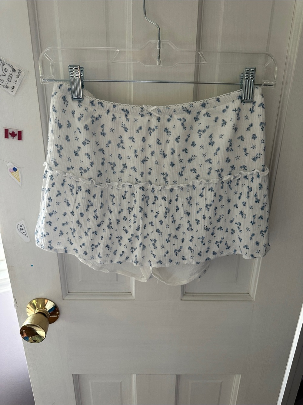 Pull&Bear White Skort with Blue Floral Print